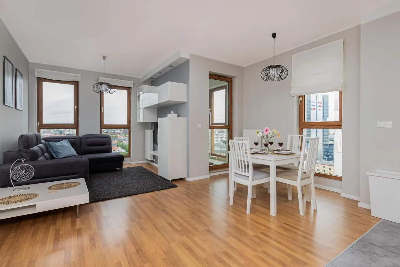 City Panorama Gdansk Spacious Apartments By Noclegi Renters